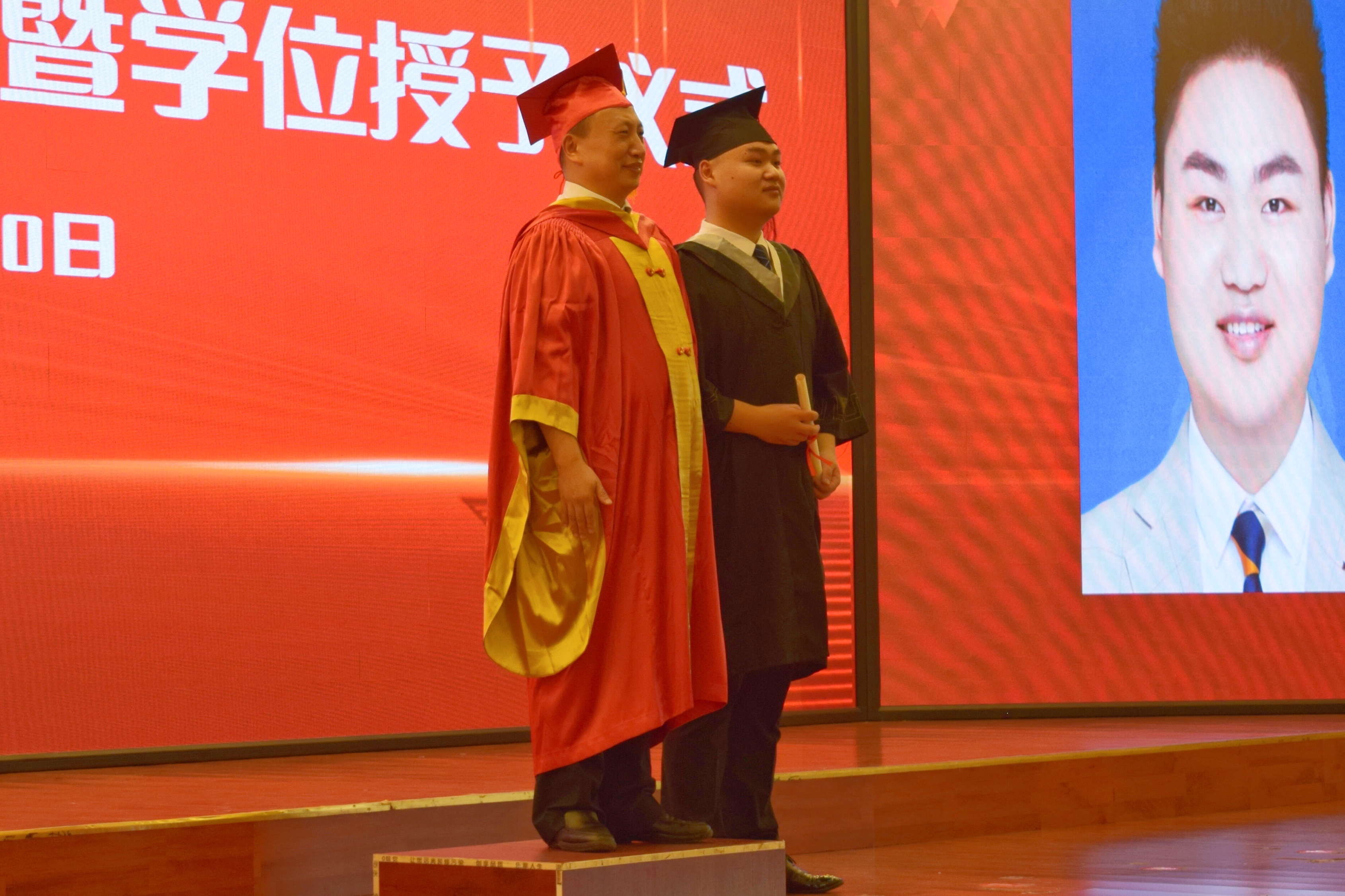 dRHF_1655432803740026398.jpg dRHF_1655432803740026398.jpg