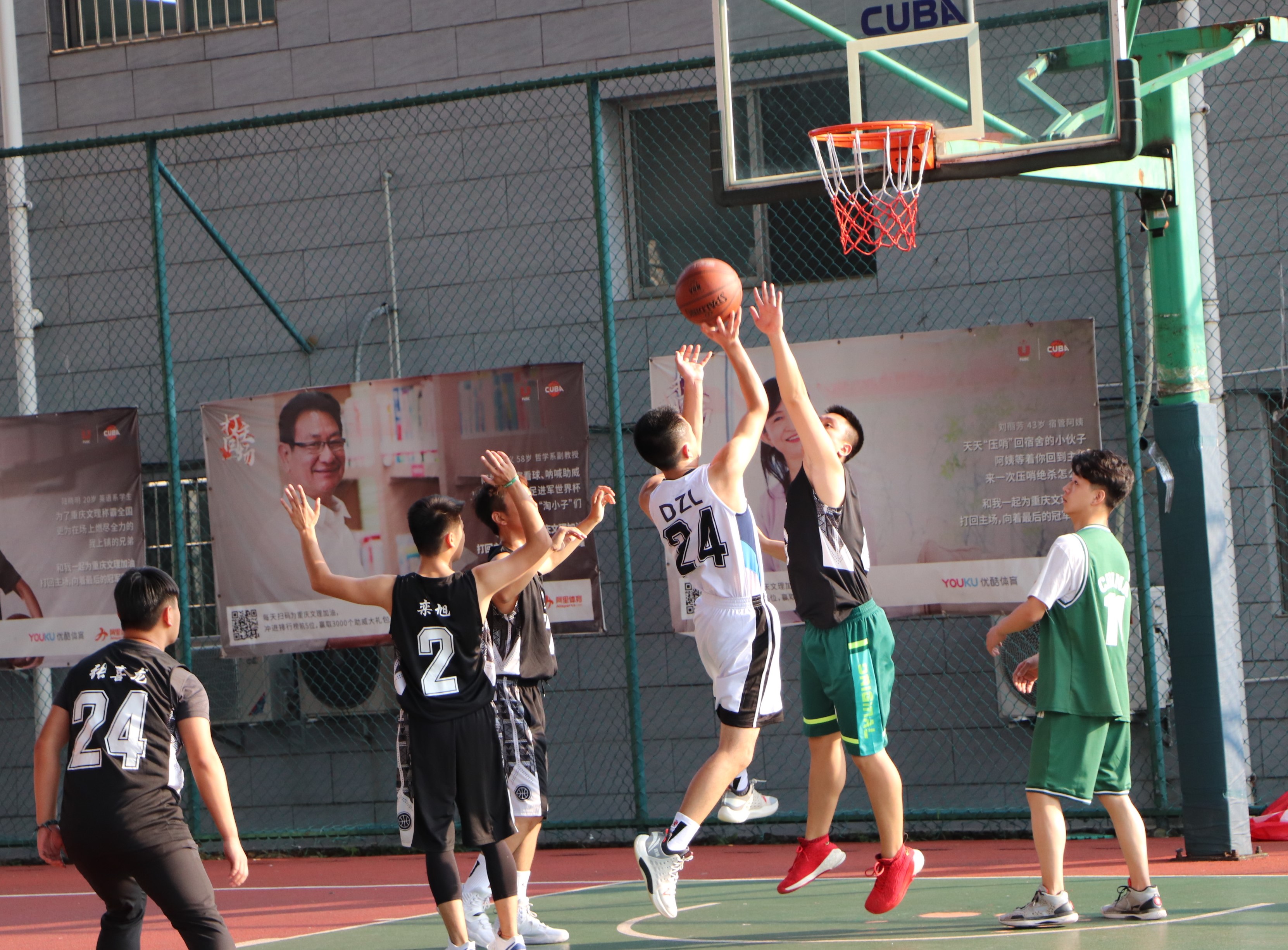 1572533729973061339.jpg 公司顺利开展篮球友谊赛2.jpg