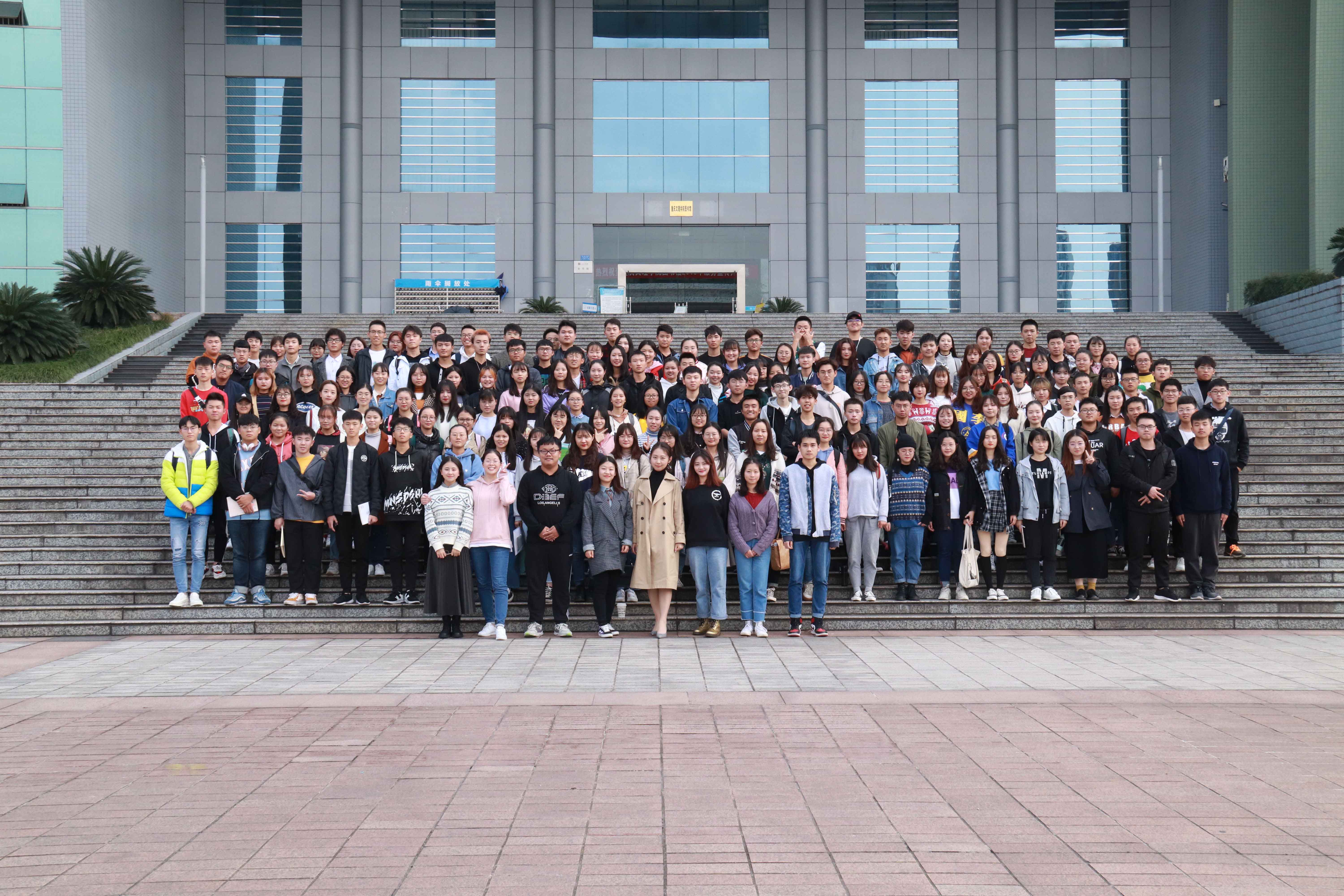 1574073212774022327.jpg 公司院级团学组织第二次例会顺利举行5.jpg